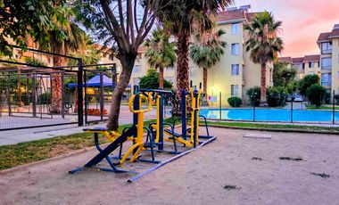 Departamento  pasos del Metro Lo Cruzat en Quilicura, Condominio San Ignacio. Oferta!Sin Comisión