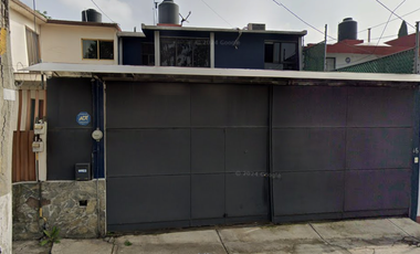 CASA EN VENTA EN PASEO DE LOS COCHES Nº 16, LOTE 22, MANZANA 25, FRACCIONAMIENTO RESIDENCIAL EL DORADO, TLALNEPANTLA, ESTADO DE MÉXICO