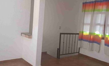 Se renta Departamento 1 Recámara duplex entrega inmediata. barrio de san Miguel