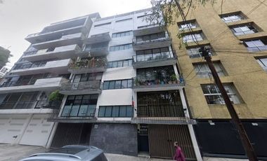 Luminoso Departamento en La Roma  2 habitaciones