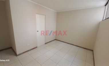 Se Vende Mini Departamento Remodelado en Breña
