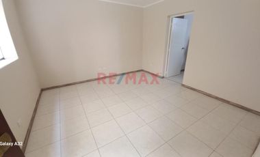 Se Vende Mini Departamento Remodelado en Breña