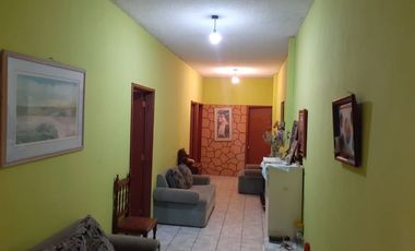 SE VENDE CASA SOLA EN HUITZILAC