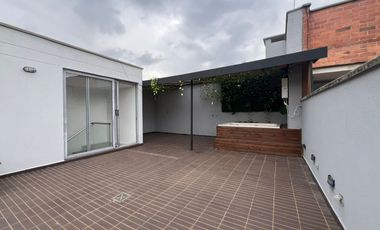 Apartamento en Arriendo en Las Brujas Envigado Antioquia