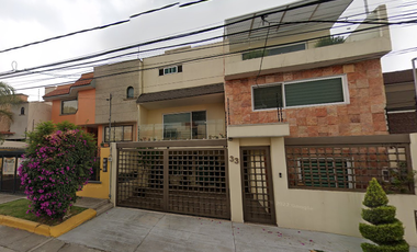 Venta de Casa en Francisco de Montejo, Cd Satélite, Nuacalpan