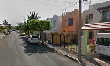 HERMOSA CASA EN VENTA EN CAPRICORNIO CANCUN Q.R.  MM