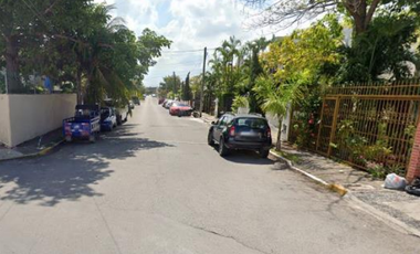 HERMOSA CASA EN VENTA EN CAPRICORNIO CANCUN Q.R.  MM