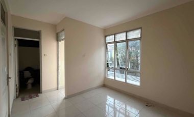 Dijual Rumah Baru Renovasi di Emerald Spring Bekasi, Lokasi Bagus