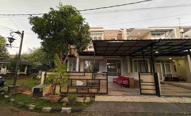 Dijual Rumah Baru Renovasi di Emerald Spring Bekasi, Lokasi Bagus