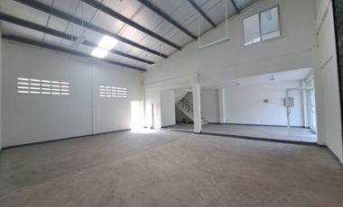 Dijual Gudang Premium SIB Jababeka cikarang,Akses Tol lahan luas ready siap pakai sudut hook