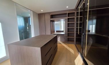 6 Bedroom House For Sale in Alabang Muntinlupa at Alabang Hills Village near Alabang Town Center