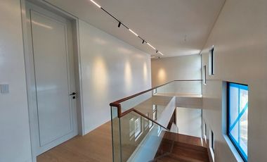 6 Bedroom House For Sale in Alabang Muntinlupa at Alabang Hills Village near Alabang Town Center