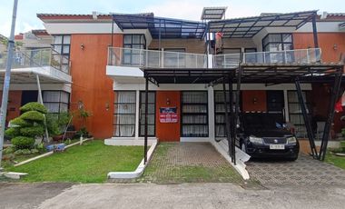 DIJUAL RUMAH FULL FURNISH FULL INTERIOR KOMPLEK EKSKLUSIF KM 5 PALEMBANG
