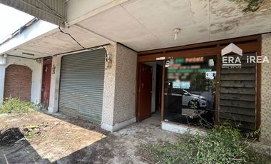 DIJUAL RUMAH HITUNG TANAH DI SOLO DEKAT STASIUN BALAPAN