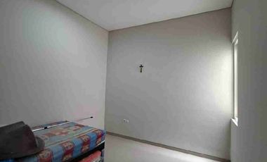 Jual Rumah Minimalis Modern, 2LT, lokasi strategis, dkt ITS, Pakuwon City