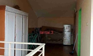 dijual cepat rumah 3 Lantai  siap huni  di Griya Cempaka Arum Gedebage Bandung