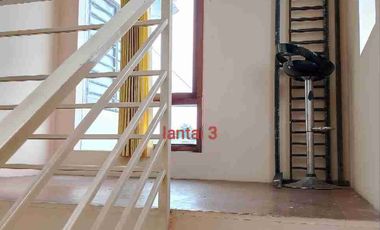 dijual cepat rumah 3 Lantai  siap huni  di Griya Cempaka Arum Gedebage Bandung