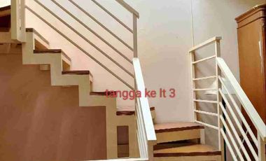 dijual cepat rumah 3 Lantai  siap huni  di Griya Cempaka Arum Gedebage Bandung