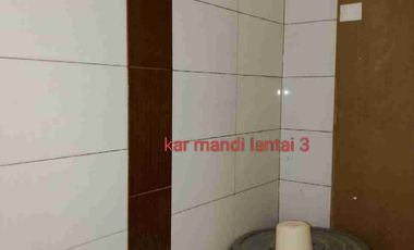 dijual cepat rumah 3 Lantai  siap huni  di Griya Cempaka Arum Gedebage Bandung