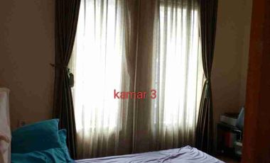 dijual cepat rumah 3 Lantai  siap huni  di Griya Cempaka Arum Gedebage Bandung
