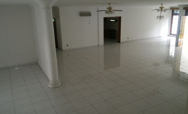 Rumah Bisa Kantor, Lokasi Strategis di area Cilandak, Cipete, Fatmawati