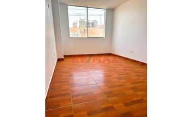Venta De Departamento 2Do Piso - La Estancia De Lurin