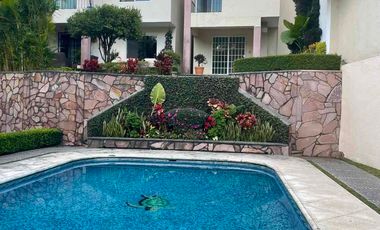 RANCHO CORTES, VENDO CASA EN CONDOMINIO 3 RECS. JARD. ALB $3,300,000