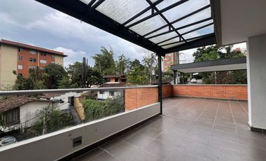 Apartamento en arriendo, en la Loma del Esmeraldal, Envigado, Antioquia