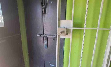 EXCELENTE PROPIEDAD CON 3 LOCALES COMERCIALES Y UN DEPARTAMENTO U OFICINA