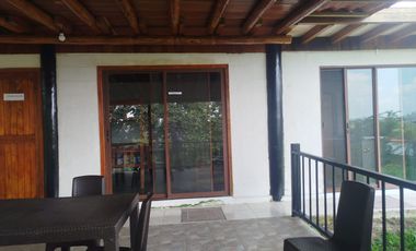 VENDO HERMOSA QUINTA AMOBLADA, PEDRO VICENTE MALDONADO