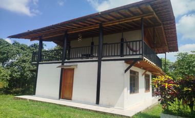 VENDO HERMOSA QUINTA AMOBLADA, PEDRO VICENTE MALDONADO