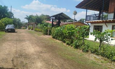 VENDO HERMOSA QUINTA AMOBLADA, PEDRO VICENTE MALDONADO