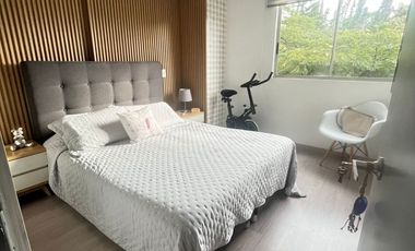 SE VENDE APARTAMENTO EN EL POBLADO