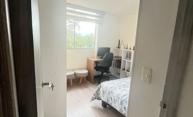 SE VENDE APARTAMENTO EN EL POBLADO