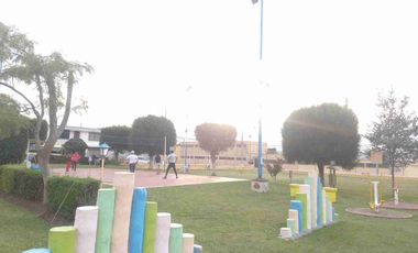 VENDO CASA DE  DOS DEPARTAMENTOS EN CONJUNTO HABITACIONAL ALICANTE, SAN RAFAEL