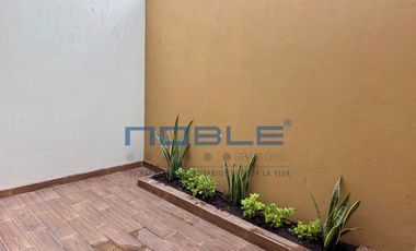 CASA EN VENTA EN  PRIVADA CONDE SANTIAGO DE LA LAGUNA , GUADALUPE