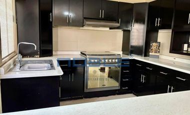 CASA EN VENTA EN  PRIVADA CONDE SANTIAGO DE LA LAGUNA , GUADALUPE