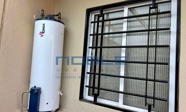 CASA EN VENTA EN  PRIVADA CONDE SANTIAGO DE LA LAGUNA , GUADALUPE