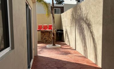 TESALIA - CASA EN ESQUINA MARAVILLOSA EN AMPLITUD