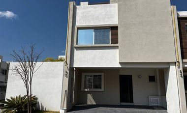 TESALIA - CASA EN ESQUINA MARAVILLOSA EN AMPLITUD