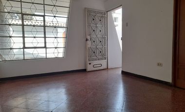 VENTA CASA CHACLACAYO ALT. ALAMOS