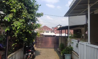 Rumah Jual Super Murah 3 Lantai Dekat Selter Transjakarta Adam Malik Kampus Budi Luhur