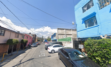 CASA EN VENTA EN AMP AGUILAS ALVARO OBREGON CDMX DE REMATE