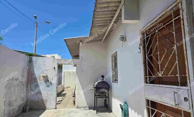 vendo de oportunidad casa urb frente al mar. urb villa marina