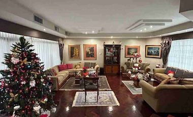 CASA  DE VENTA EN URB. LA PUNTILLA