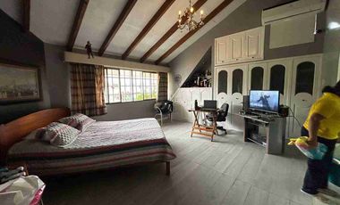 CASA  DE VENTA EN URB. LA PUNTILLA