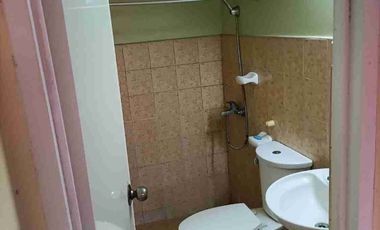 2 storey 5 bedrooms duplex house with 2 car parking lahug near st. therese church