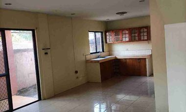 2 storey 5 bedrooms duplex house with 2 car parking lahug near st. therese church
