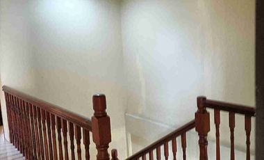 2 storey 5 bedrooms duplex house with 2 car parking lahug near st. therese church