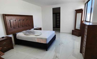 SE VENDE CASA EN CONDOMINIO EN Primaria Amado Nervo, Avenida Deportiva MZ 009, Metepec, México, México